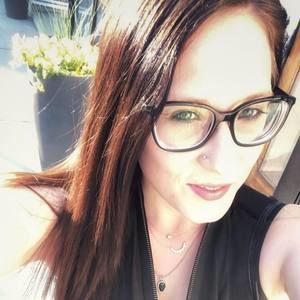 Meet your Posher, Shoshana